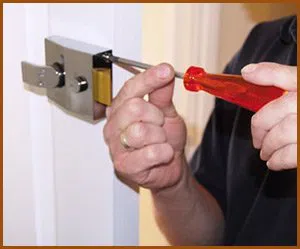 Interstate Locksmith Shop Dallas, TX 972-512-0295 - 13-lock-replace